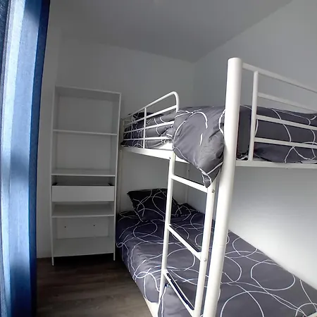 Chaleureux 6 Pers Pres Avec Parking Et Wifi - Fr-1-239-1114 Apartment