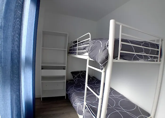 Chaleureux 6 Pers Pres Avec Parking Et Wifi - Fr-1-239-1114 아파트