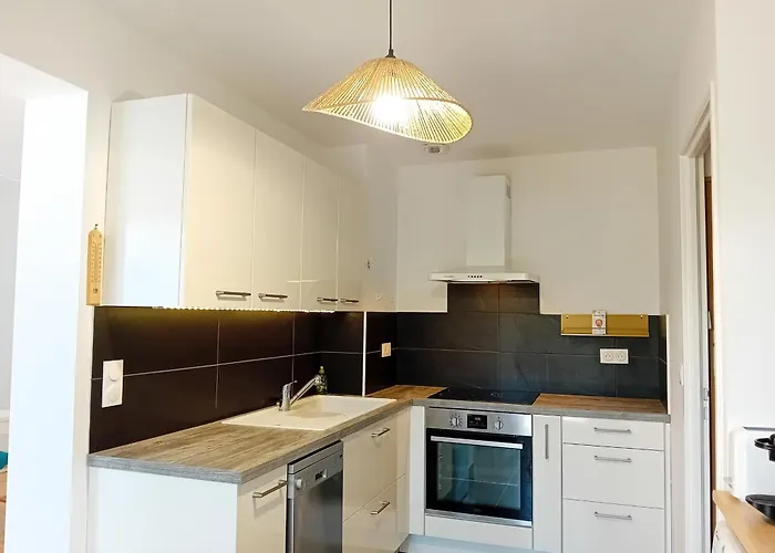 Chaleureux 6 Pers Pres Avec Parking Et Wifi - Fr-1-239-1114 아파트 카브레톤